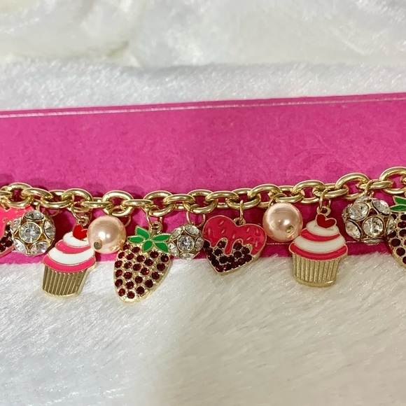 NWT Holiday Lane charm bracelet 🌸🌻 - Picture 6 of 11